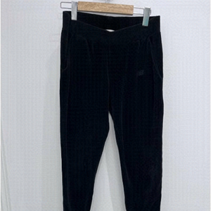 NEW balance velvet black jogger size small
